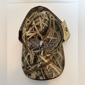 NEW Final Flight Mossy Oak Camo Mesh Cap
